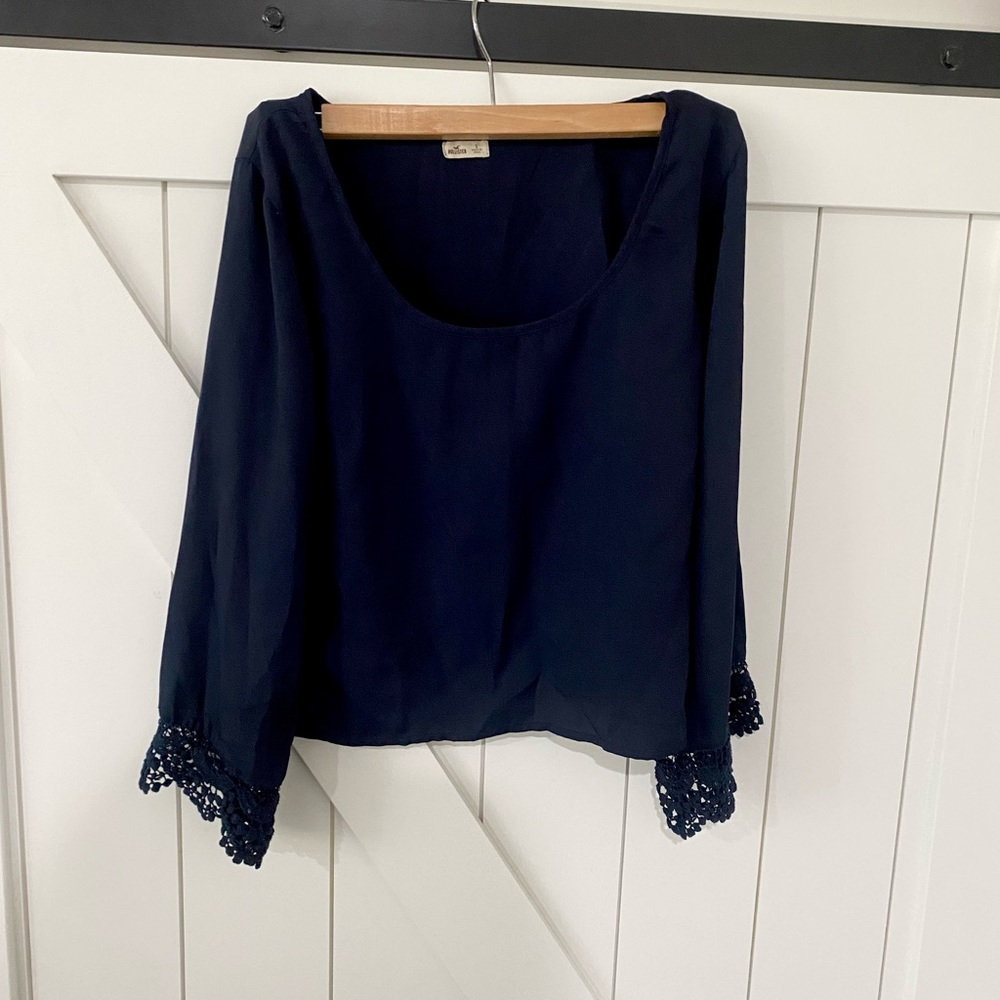 Hollister Blue Flowy Arm Top
